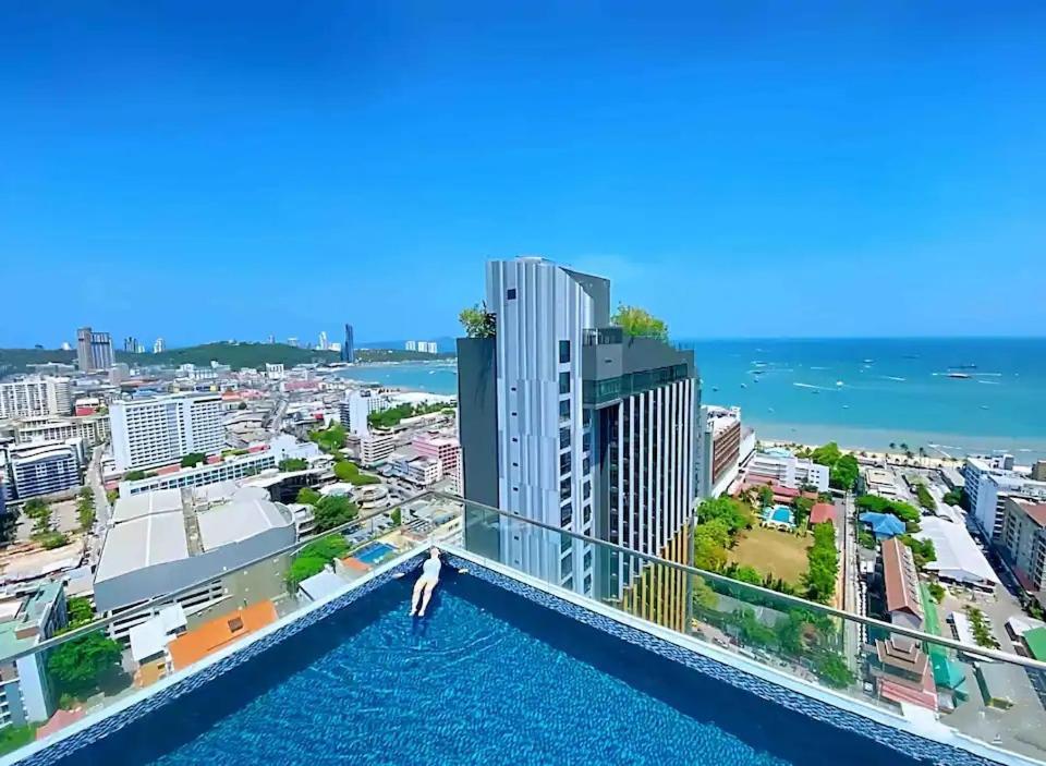 Amazing Infinity Pool Condo Next To The Beach Pattaya Exterior photo